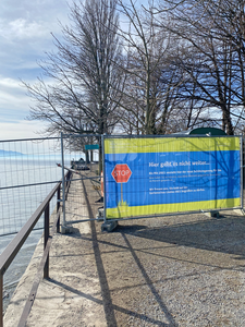 Bild vergr��ern: Der Sch�tzingerweg ist gesperrt. Zur Gartenschau wird sich der ehemalige Trampelpfad dann als lichte Promenade pr�sentieren.